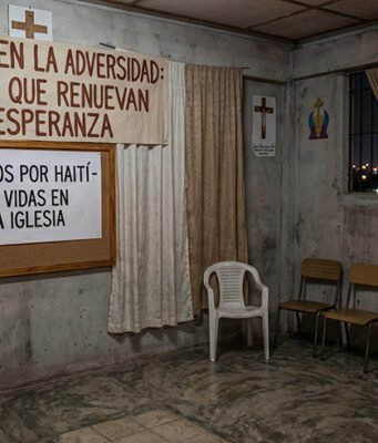Juntos en la Adversidad: Jóvenes que Renuevan la Esperanza Masacre en haiti